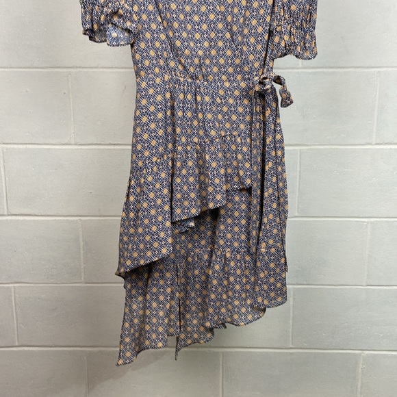 NWOT LENON Women's Sample Wrap Dress- Puff Sleeves Asymmetrical Tie Waist Floral - Picture 3 of 7